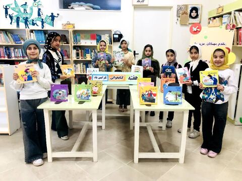 اعضا و مربیان مرکز فرهنگی‌هنری اردبیل با مشارکت فعال در رویدادهای فرهنگی و ادبی