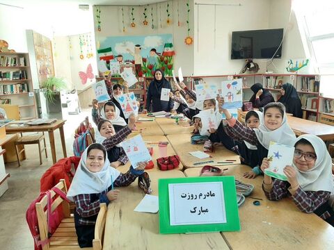 پویش تسبیح به مناسبت ولادت حضرت فاطمه زهرا(س) در مراکز کانون پرورش فکری کودکان و نوجوانان استان آذربایجان شرقی