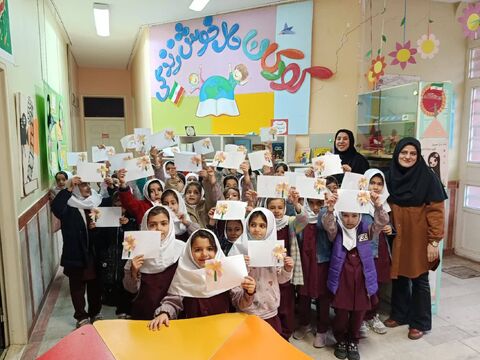 استقبال پرشور دانش آموزان از برنامه ملی کانون مدرسه در مراکز کانون آذربایجان شرقی و استمرار فعالیت کانون یاران در مدارس استان