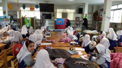 استقبال پرشور دانش آموزان از برنامه ملی کانون مدرسه در مراکز کانون آذربایجان شرقی و استمرار فعالیت کانون یاران در مدارس استان