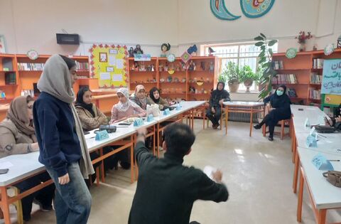 کرمانشاه. بازبینی قصه‌ها