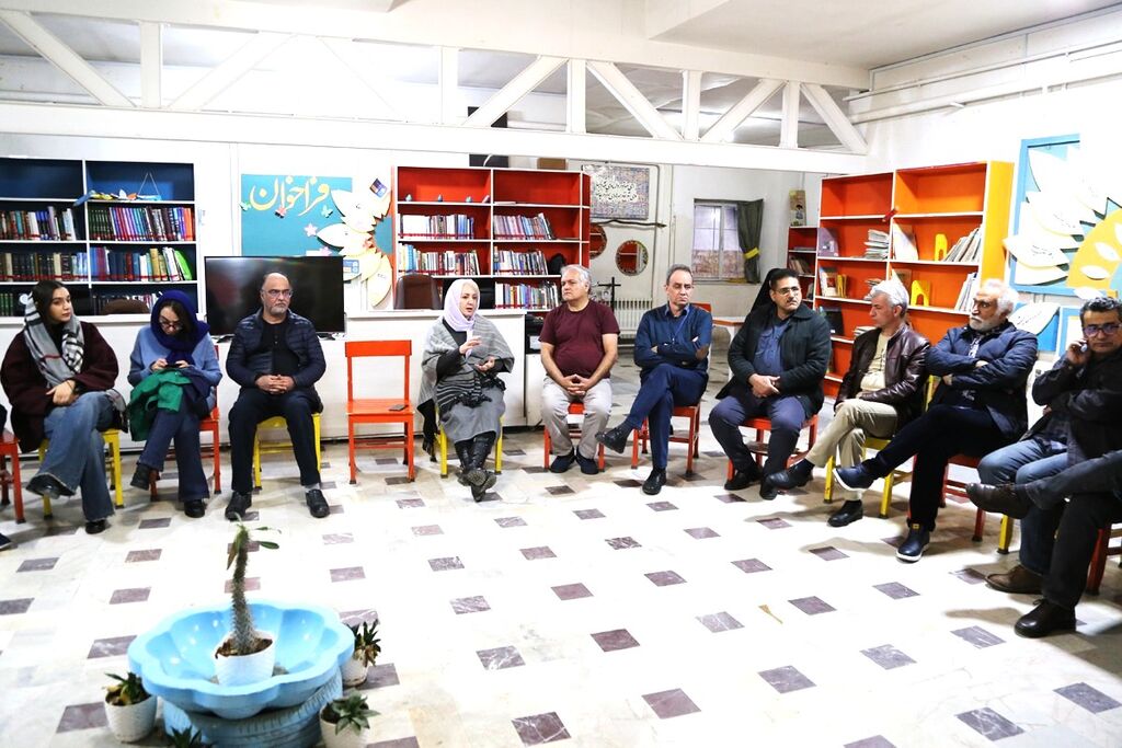 در دورهمی دبیر و داوران جشنواره تئاتر کودک با هنرمندان چه گذشت؟