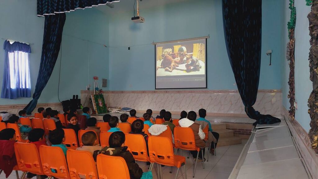 آشنایی نوخوانها با قصه، بازی و مهارتهای فرهنگی در کانون مرکز شمارهدو صفاشهر