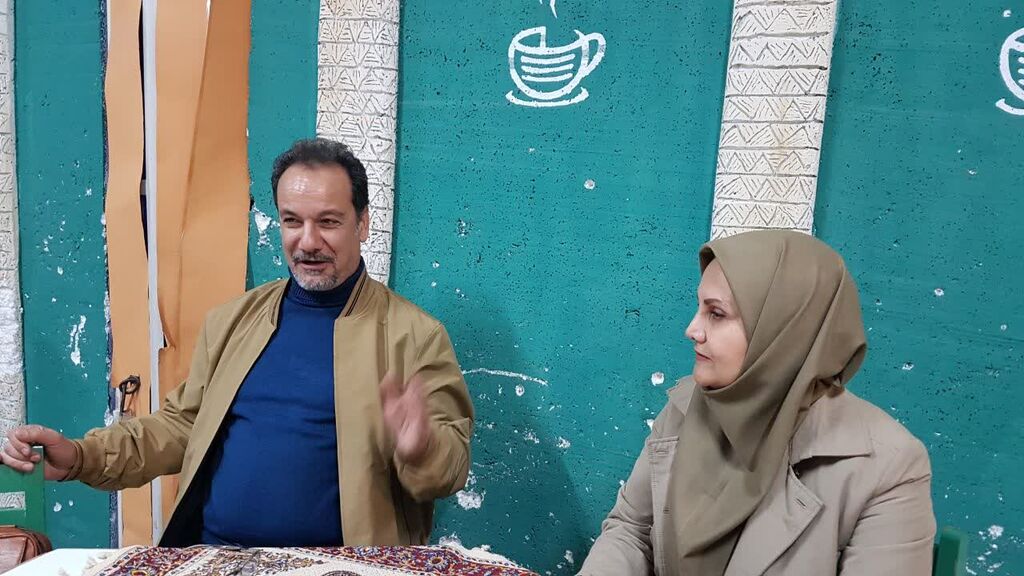 نشست مربیان و اولیای مدارس با غلامرضا بکتاش در کانون کرمانشاه