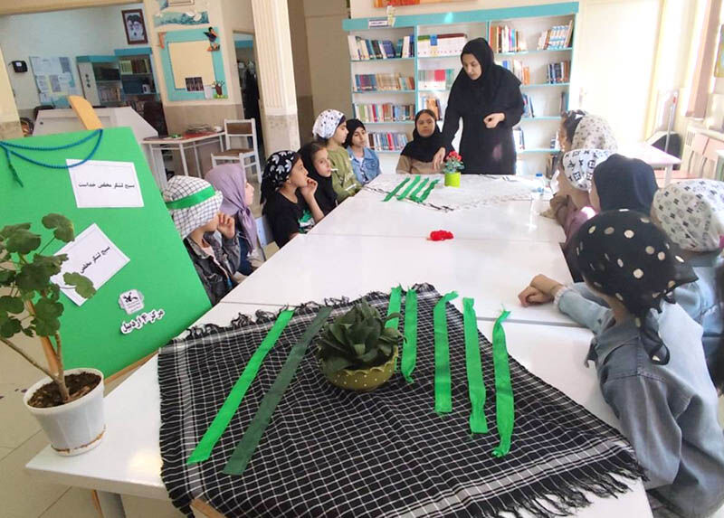 اجرای ویژهبرنامههای فرهنگی و هنری مراکز کانون استان اردبیل به مناسبت هفته بسیج