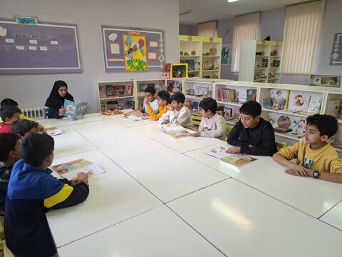 شکوفه‌های شادمانی؛ پویش ساخت تسبیح به  مناسبت میلاد حضرت فاطمه‌زهرا(س) در مراکز کانون استان اصفهان