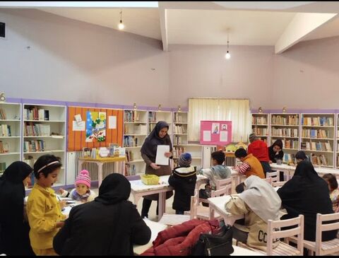 شکوفه‌های شادمانی؛ پویش ساخت تسبیح به  مناسبت میلاد حضرت فاطمه‌زهرا(س) در مراکز کانون استان اصفهان