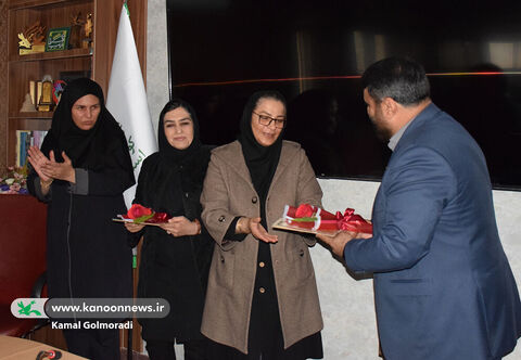 تجلیل از بانوان کانون لرستان به مناسبت ولادت حضرت فاطمه(س)