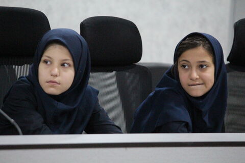 نشست ادبی «دو پنجره» با حضور افسانه شعبان نژاد در تبریز