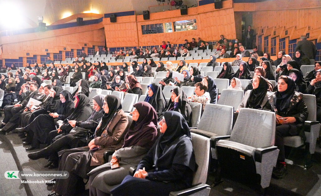 زن را سرمایه و فرهنگ میدانیم