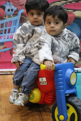 کودکان در نمایشگاه اسباب بازی_مرکزی