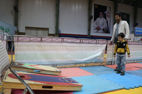 کودکان در نمایشگاه اسباب بازی_مرکزی