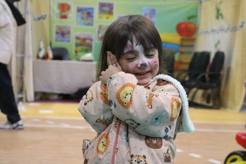 کودکان در نمایشگاه اسباب بازی_مرکزی