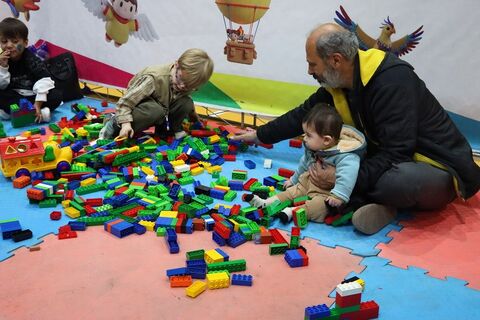 کودکان در نمایشگاه اسباب بازی_مرکزی