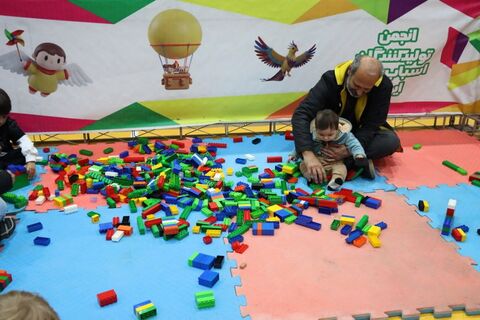 کودکان در نمایشگاه اسباب بازی_مرکزی