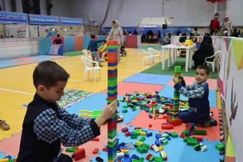 نمایشگاه بازی و اسباب بازی ها-مرکزی