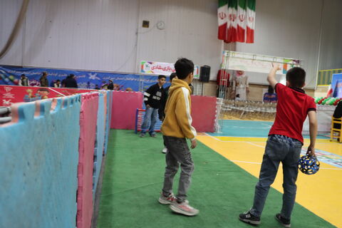 نمایشگاه بازی و اسباب بازی ها-مرکزی