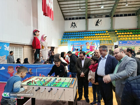بازدید مدیرعامل کانون از رویداد استانی بازی و اسباب‌بازی در اراک