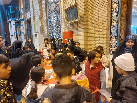 ایستگاه نقاشی کانون درمصلای ایلام به مناسبت میلاد حضرت زهرا (س)