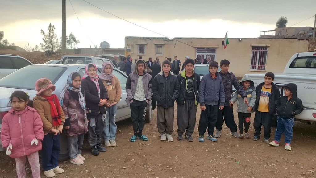 بازدیدمدیرکل کانون استان ایلام ومدیرکل امورعشایری ازمدارس عشایری شهرستان هلیلان