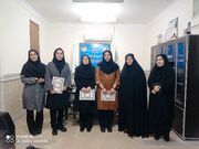 تجلیل از بانوان سرپرست خانوار کانون استان ایلام