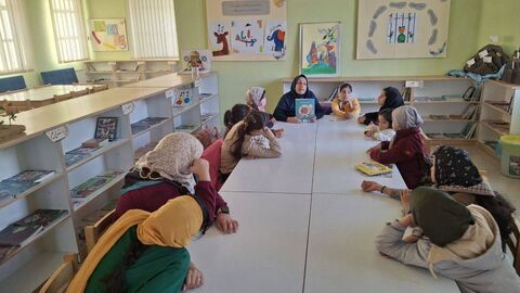 شکوفه‌های شادمانی؛ پویش ساخت تسبیح به مناسبت میلاد حضرت فاطمه‌زهرا(س) در مراکز کانون استان اصفهان/ قسمت دوم