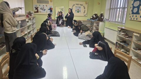 شکوفه‌های شادمانی؛ پویش ساخت تسبیح به مناسبت میلاد حضرت فاطمه‌زهرا(س) در مراکز کانون استان اصفهان/ قسمت دوم