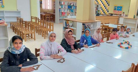 شکوفه‌های شادمانی؛ پویش ساخت تسبیح به مناسبت میلاد حضرت فاطمه‌زهرا(س) در مراکز کانون استان اصفهان/ قسمت دوم