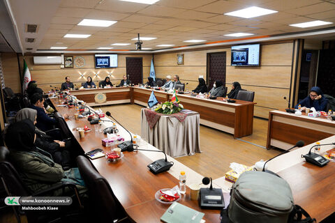 پیش‌نشست دومین همایش ملی فرهنگ، رسانه و تحولات نسلی در ایران