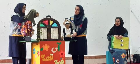 گزارش تصویری2/ اجرای نمایش تماشاخانه‌های سیار کانون در شهرها و روستاهای همدان