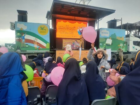 گزارش تصویری2/ اجرای نمایش تماشاخانه‌های سیار کانون در شهرها و روستاهای همدان