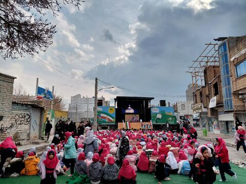 گزارش تصویری2/ اجرای نمایش تماشاخانه‌های سیار کانون در شهرها و روستاهای همدان