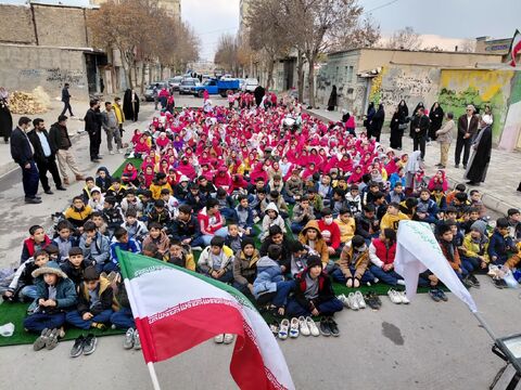 گزارش تصویری2/ اجرای نمایش تماشاخانه‌های سیار کانون در شهرها و روستاهای همدان