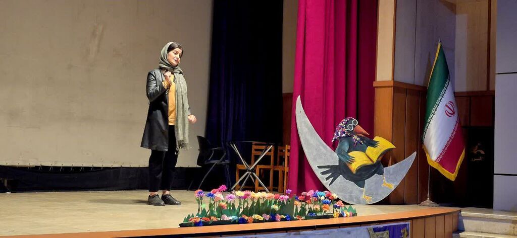 نشست آموزشی «زبان بدن در قصهگویی» در مرکز مجتمع کانون استان البرز