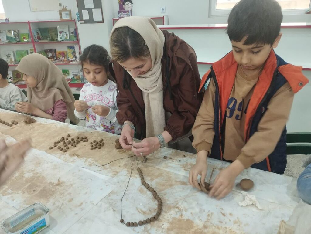 پویش ملی «تسبیح» با عطر ولادت حضرتزهرا(س) در مراکز کانون استان البرز