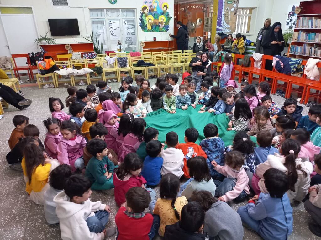 سنگ تمام کانون پرورش فکری همدان در ۳۰ امین جشنواره تئاتر کودک