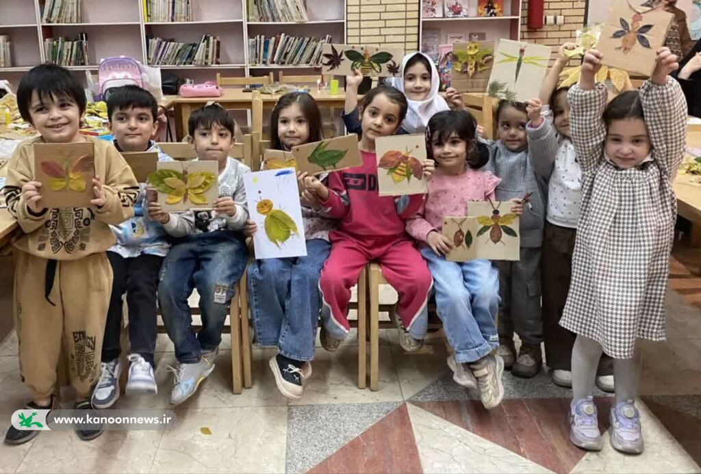 اجرای برنامه‌های فرهنگی و دینی ویژه میلاد حضرت فاطمه زهرا(س) و روز مادر در مرکز مجتمع کانون زنجان