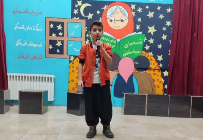 مرکز روانسر آیین کهن قصهگویی را با یاد مادران پیوند زد