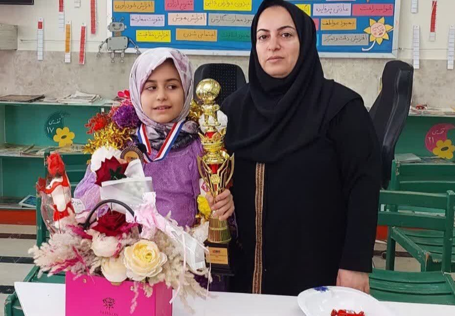 اعضای مرکز جوانرود از برنده مسابقات جهانی چرتکه استقبال کردند