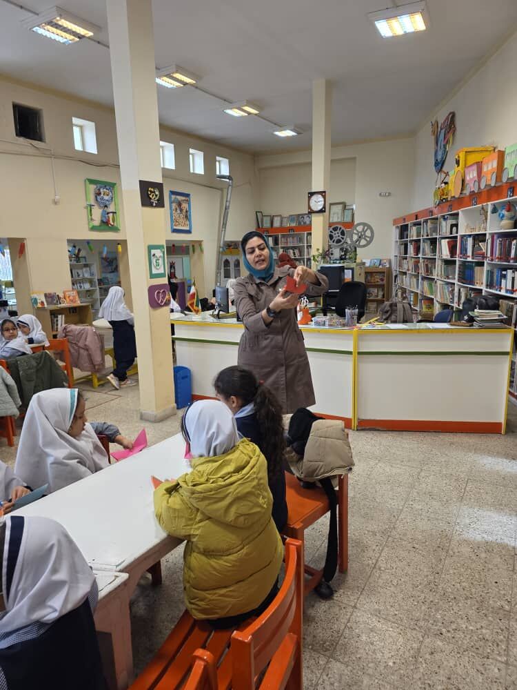 ویژهبرنامه بزرگداشت روز مادر در مرکز دماوند