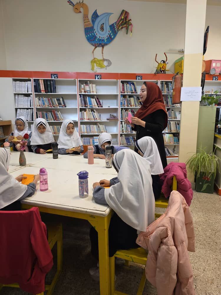 ویژهبرنامه بزرگداشت روز مادر در مرکز دماوند