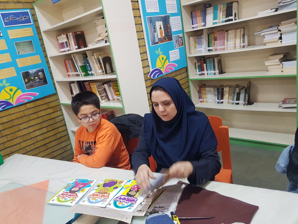 پژوهش از دل پرسش؛ کودکان مرکز ۲۱ مسیر کشف و تجربه را آموختند