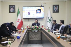 نشست تخصصی آشنایی با قانون اساسی در کانون آذربایجان‌غربی