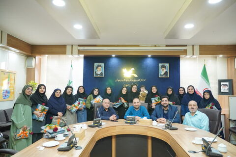 تقدیر از بانوان همکار کانون استان، همزمان با میلاد حضرت زهرا (سلام‌الله) و روز زن
