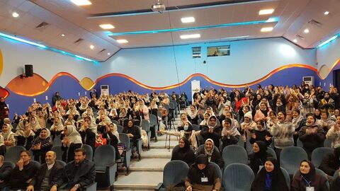 کرمانشاه. آغاز به کار قصه‌گویی