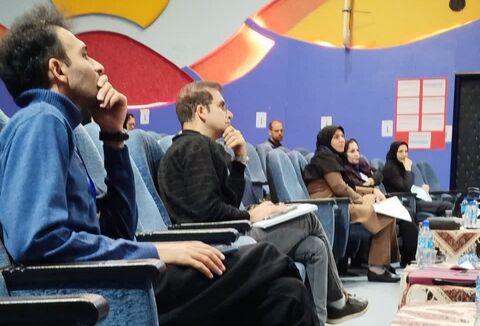 کرمانشاه. بخش اول روز اول جشنواره قصه‌گویی