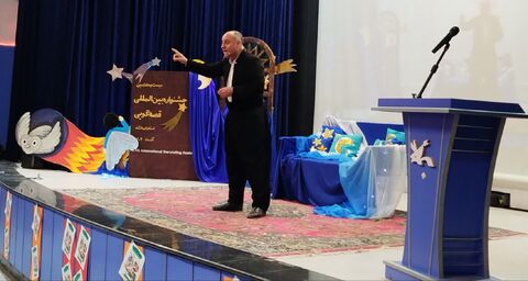 کرمانشاه. بخش اول روز اول جشنواره قصه‌گویی