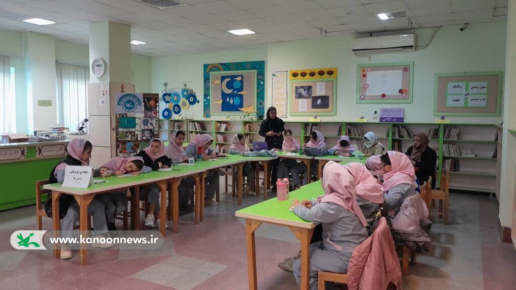 اعضای مجتمع کانون گرگان با مفاهیم علوم جدید آشنا شدند