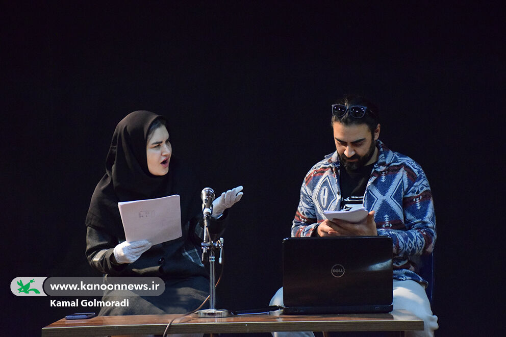 اجرای «نمایشنامهخوانی» گروههای منتخب تئاتر کانون لرستان