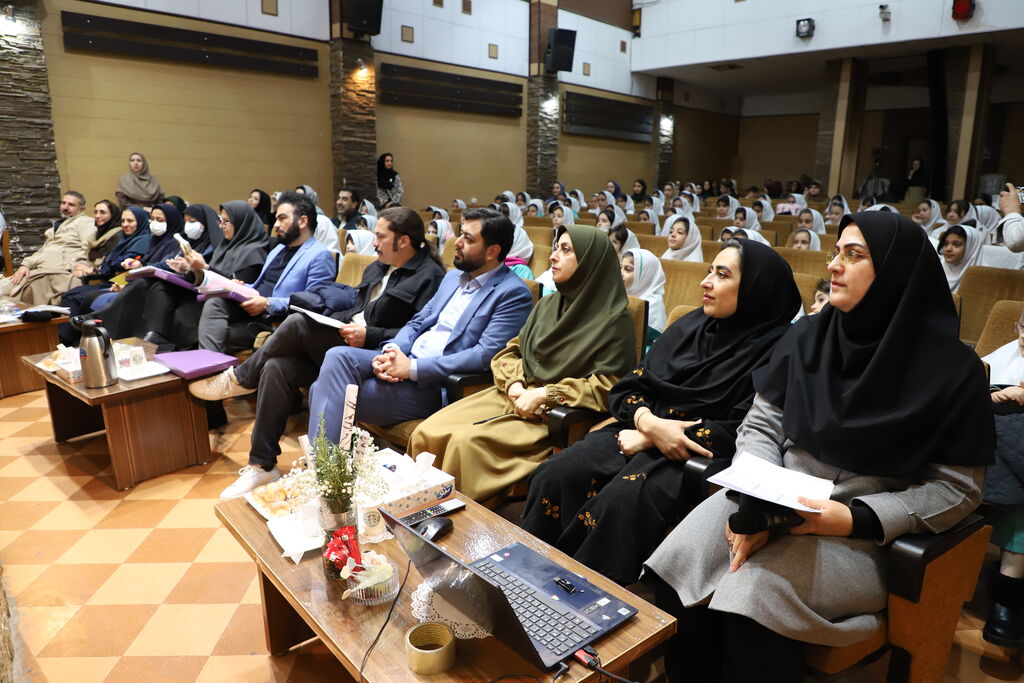 آغاز مهمانی باصفای قصهها در کانون استان قزوین